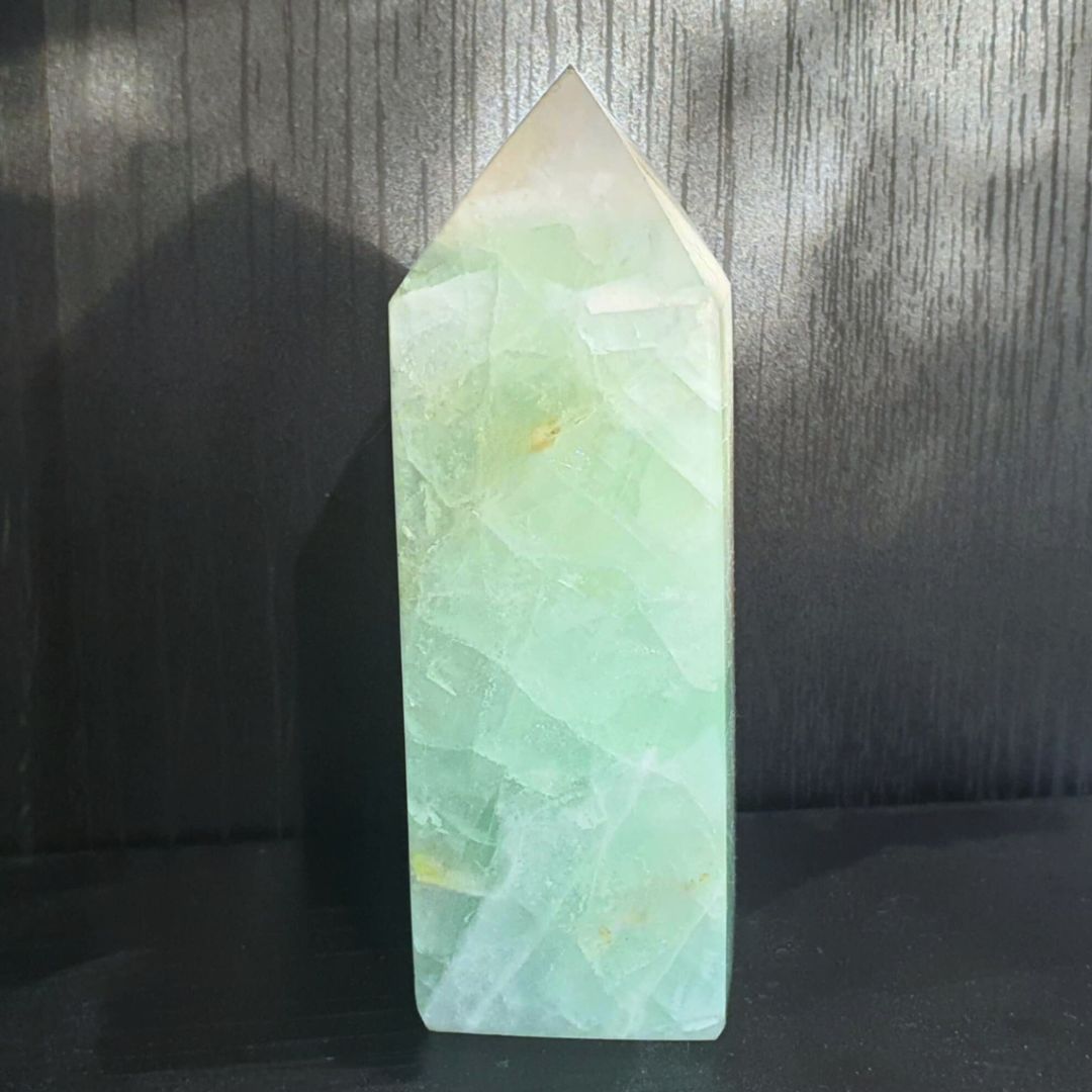 Large Fluorite & Quartz Semi-Polished Tower Free Form - 294g - Tucson