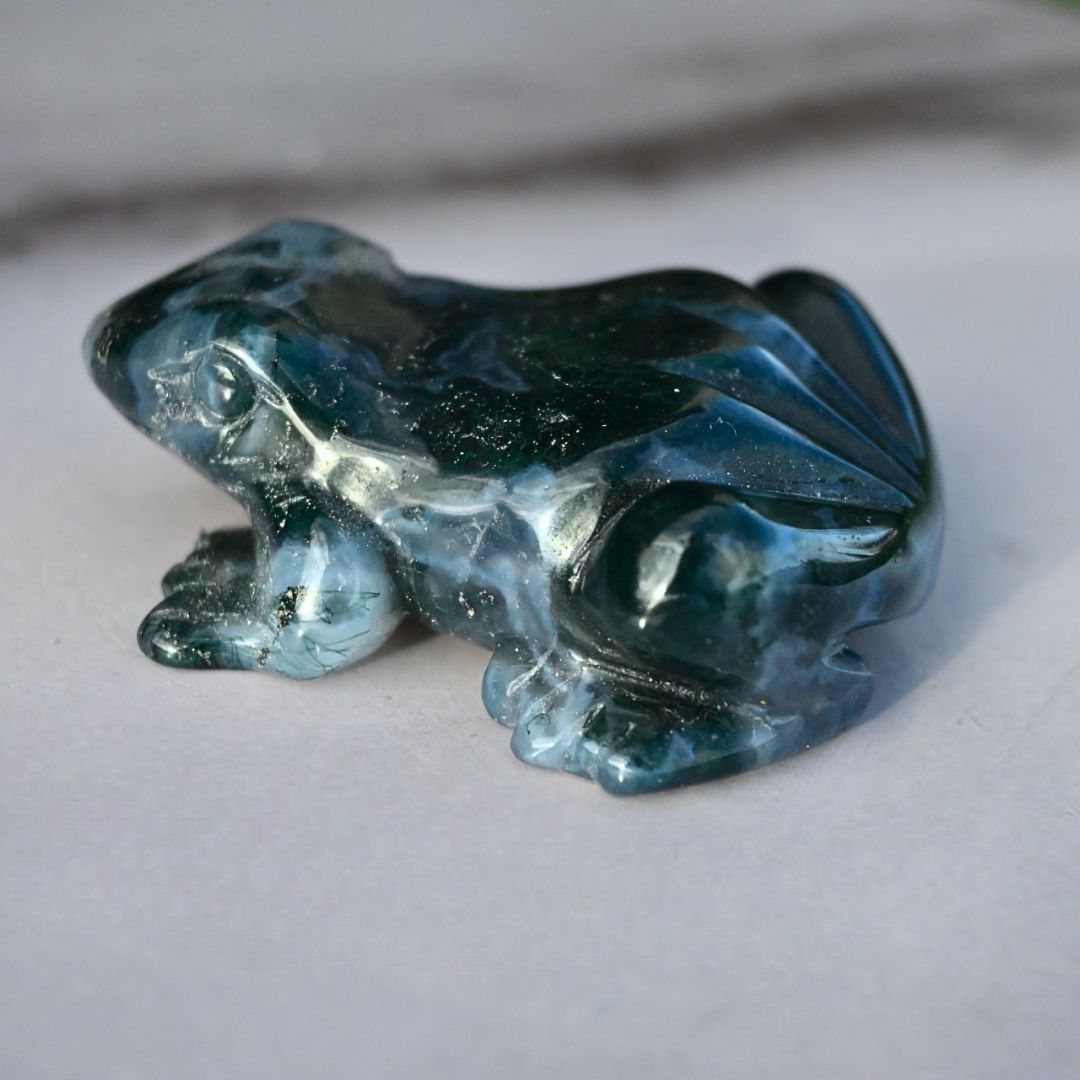 Moss Agate Frog Carving