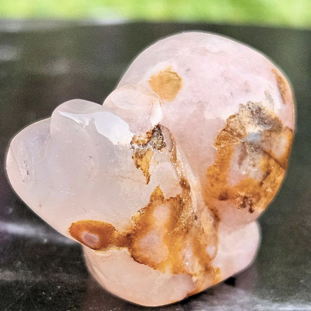 Flower Agate Mini Snail Carving