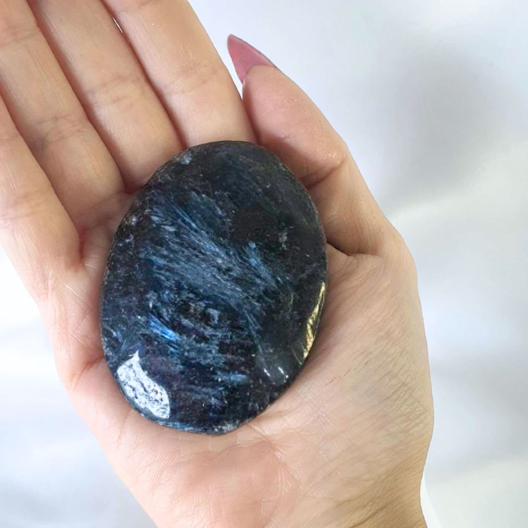 High Grade Blue Fireworks Stone Palm Stone