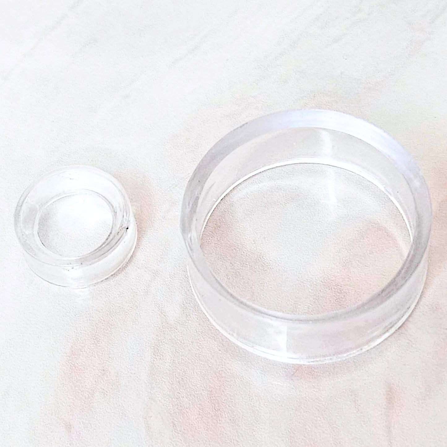 Acrylic Sphere Holders ~ 2 Sizes Available