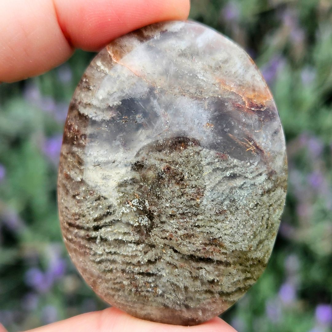 Thousand Layer Quartz (Lodolite) Palm Stone