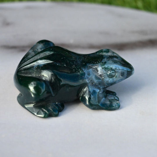 Moss Agate Frog Carving