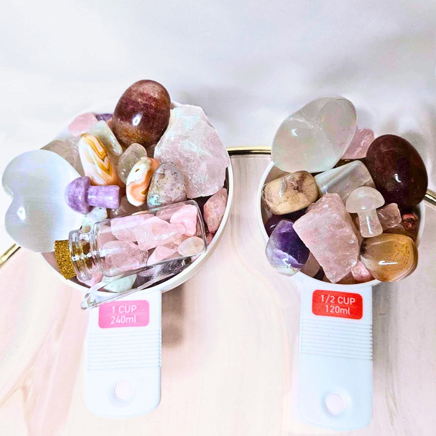 Love Crystal Confetti Scoop