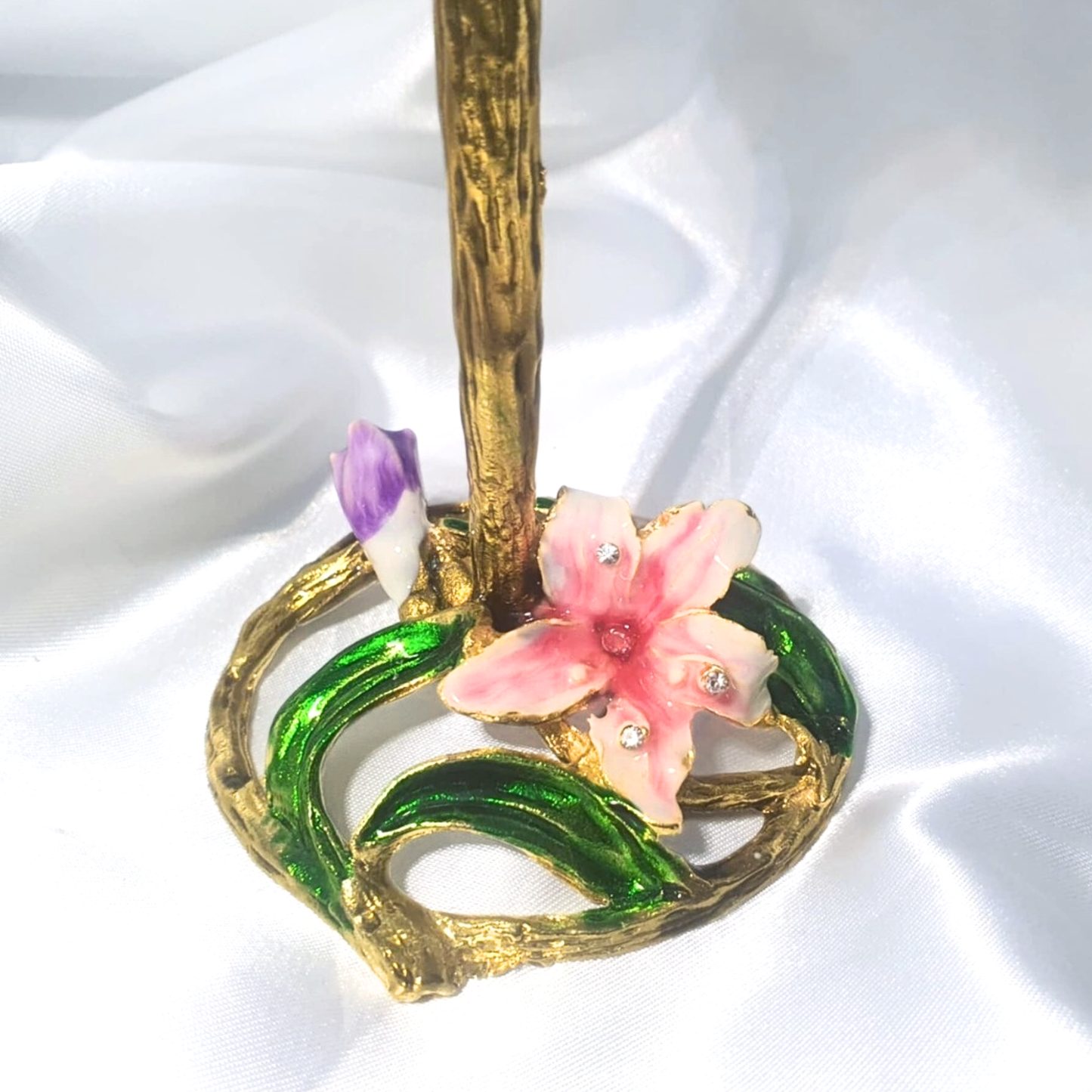 Metal Sphere Holder