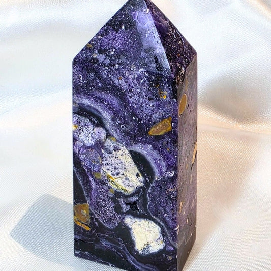 Very Rare High Grade Tiffany Stone Tower - Utah, USA