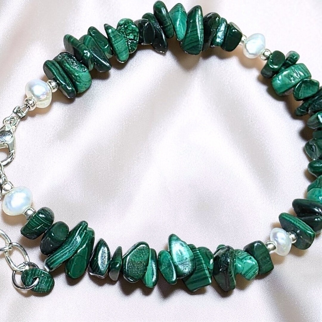 Verdant Bracelet | Malachite Crystal & Freshwater Pearl Jewellery