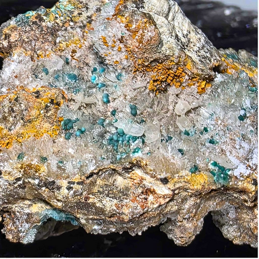 Rosasite with Quartz on Limonite