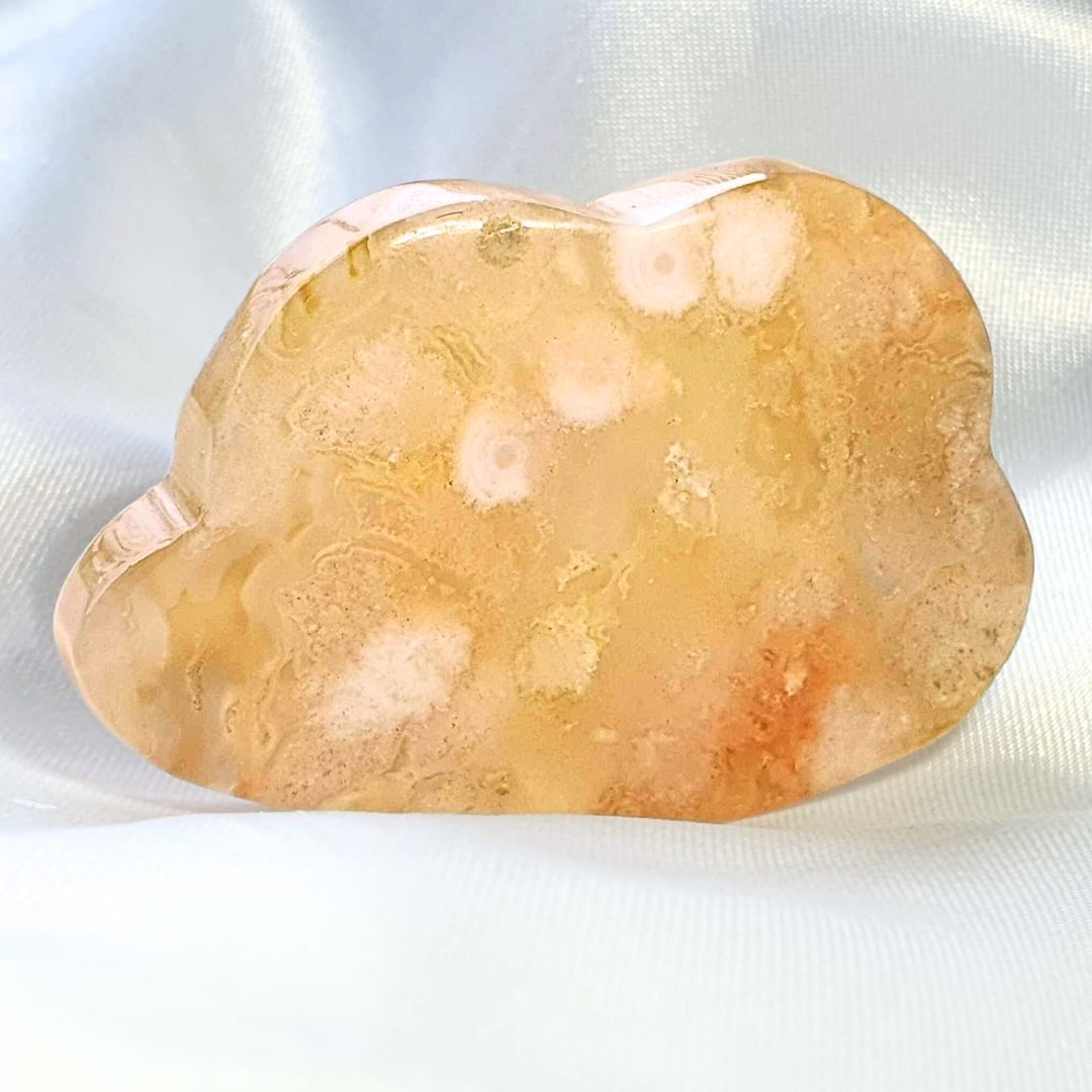 Flower Agate Cloud Carving - Includes holder