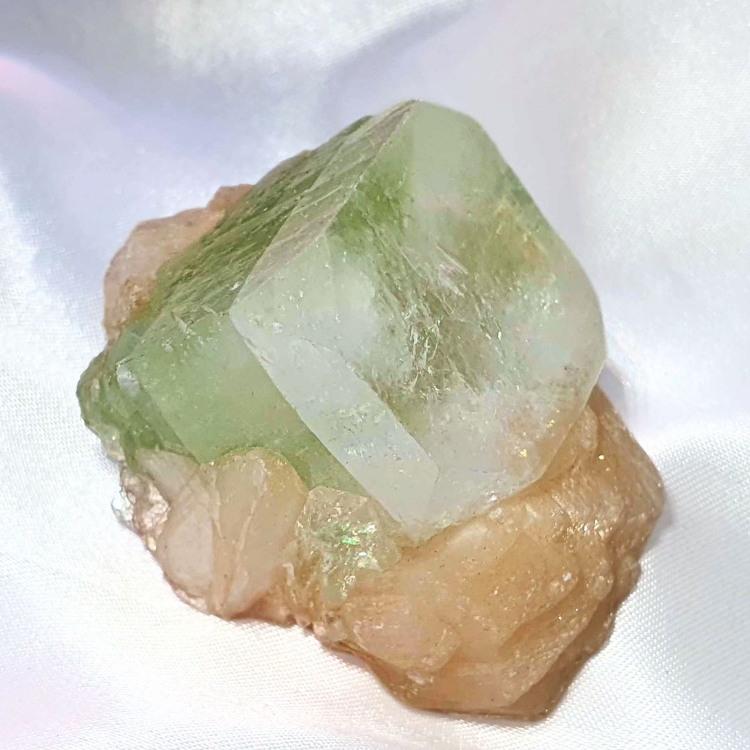 Green Cubic Apophyllite with Peach Stilbite Cluster