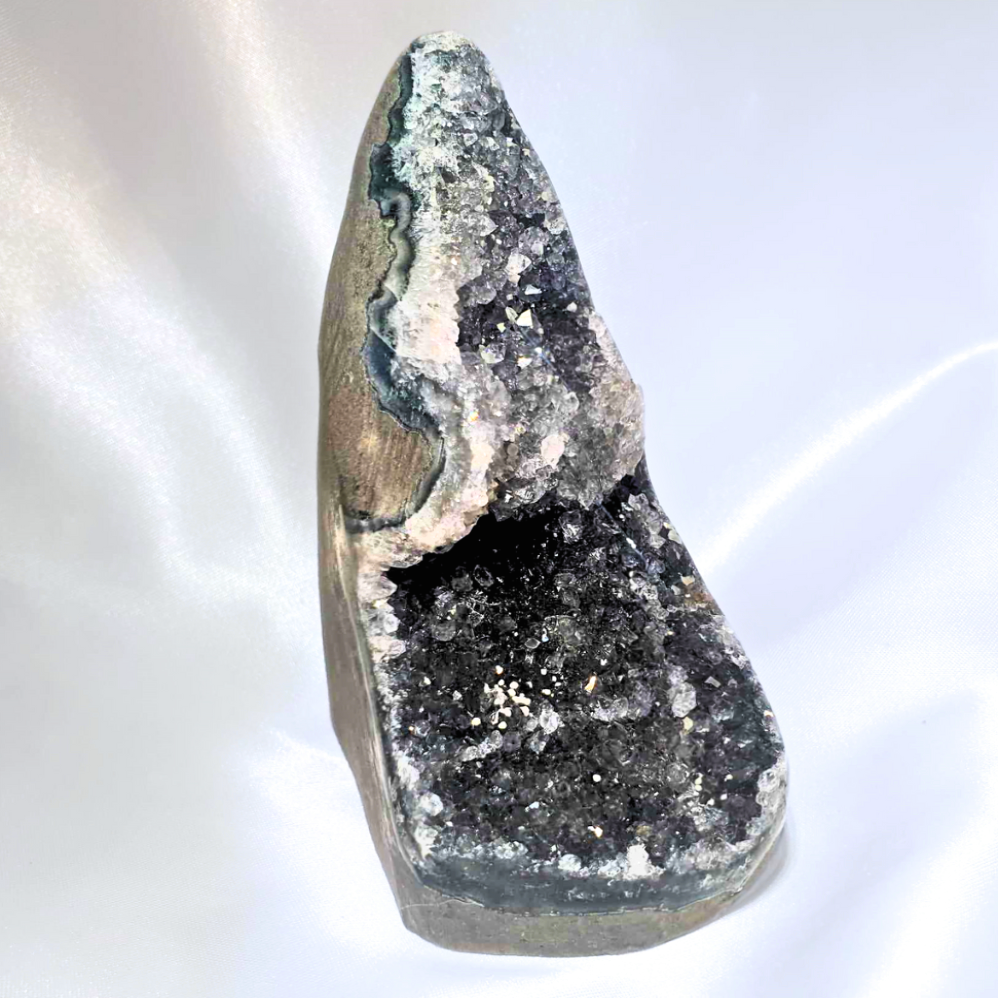 Large Black Amethyst Cut Base - 380g