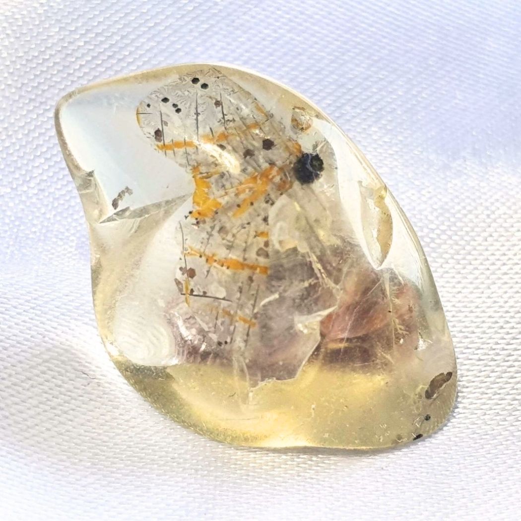 Natural Yellow Labradorite Crystal 1 - case included