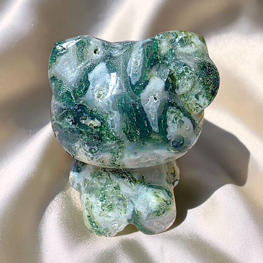 moss agate carved cat 