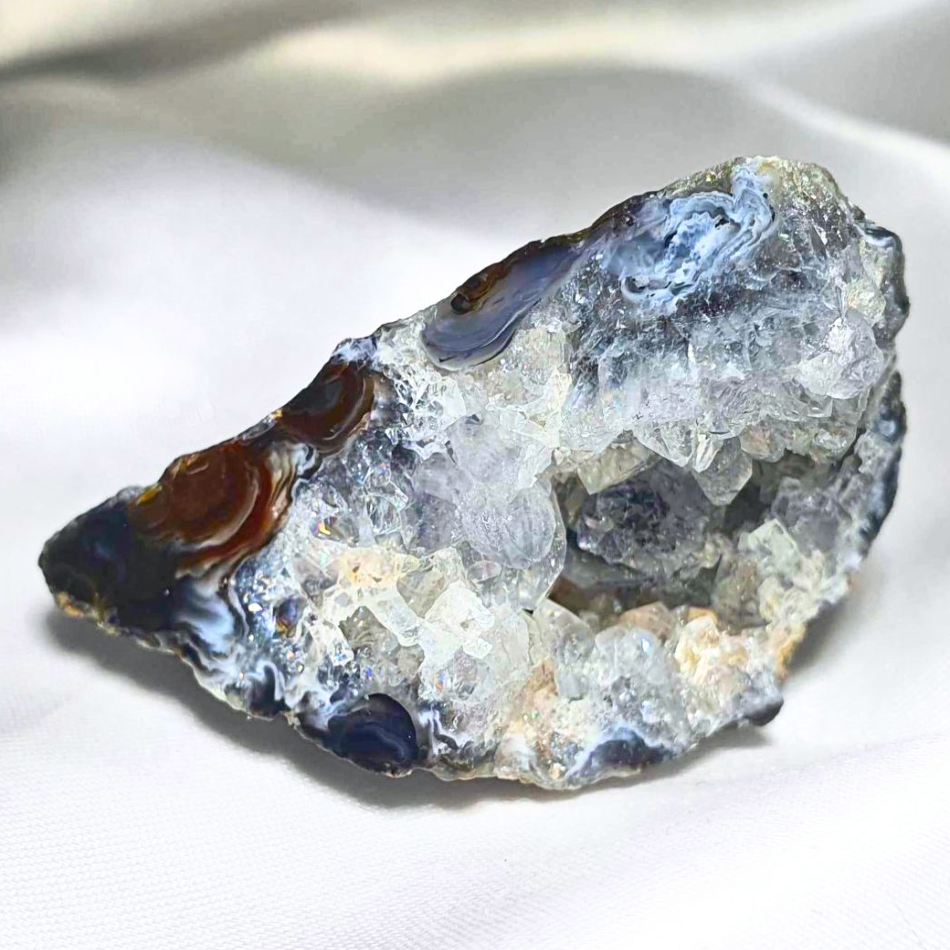 Occo Agate Grey Blue Semi-polished Geode Crystal