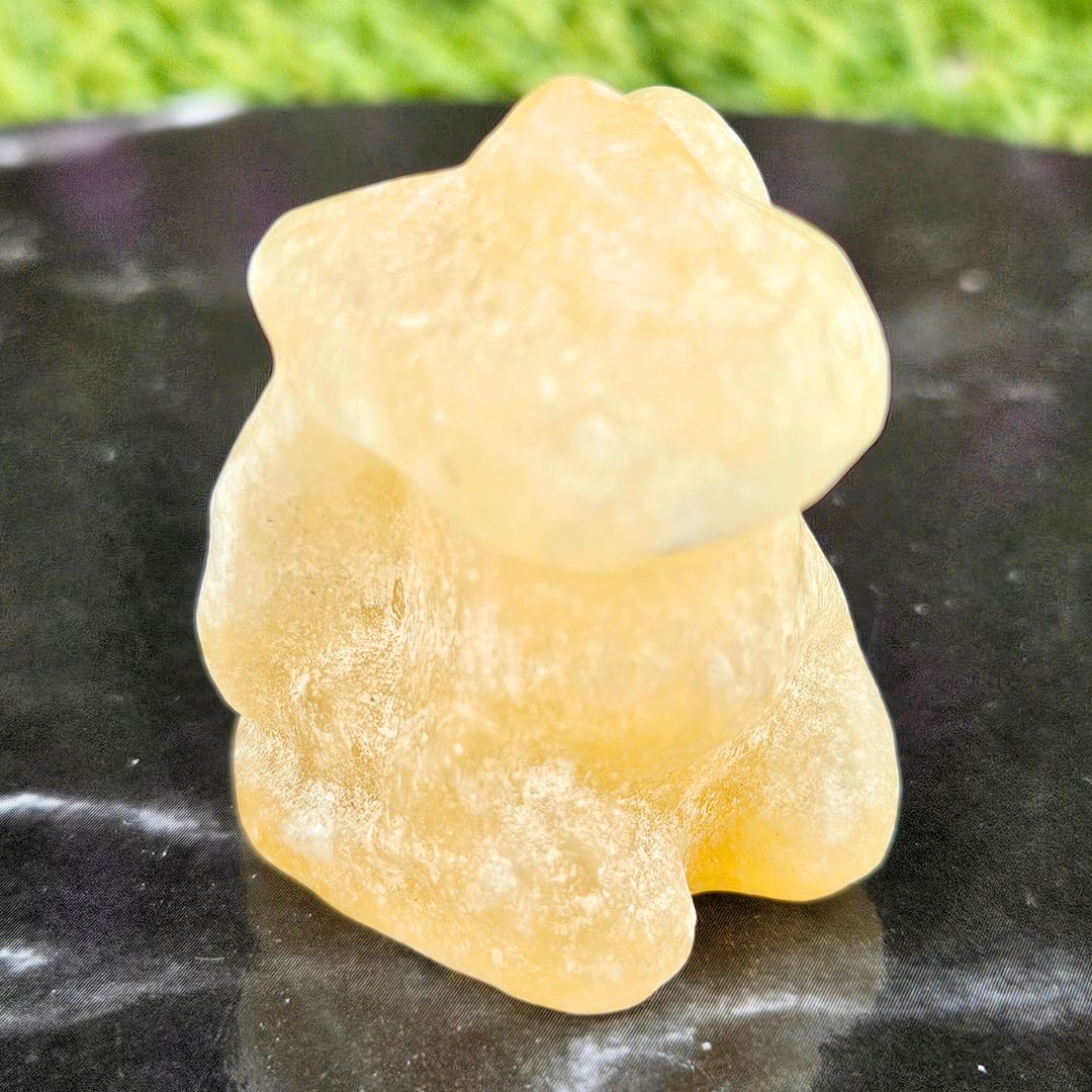 Yellow Calcite Toothless Carving