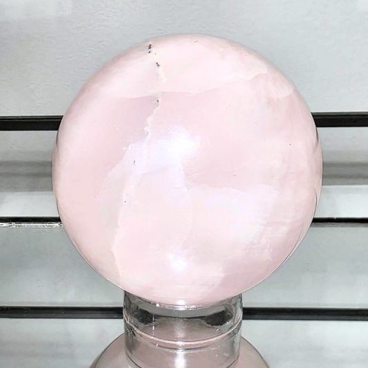 mangano calcite from peru - pink under uv light