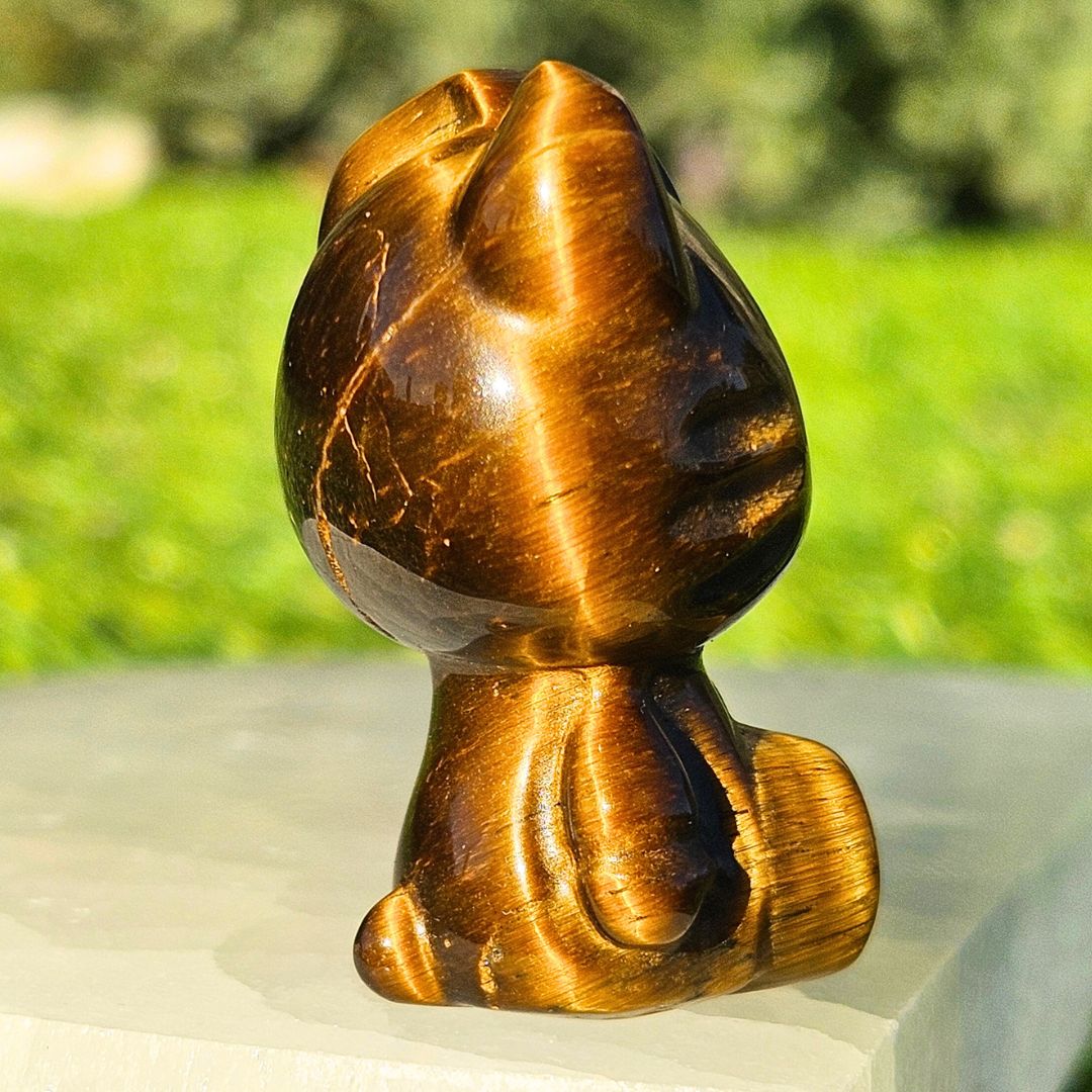 Tigers Eye Hello Kitty Crystal Carving