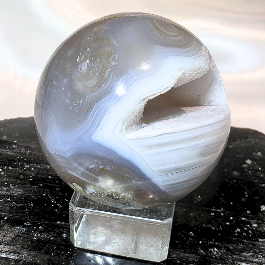 High Grade Druzy Agate Sphere - 176g