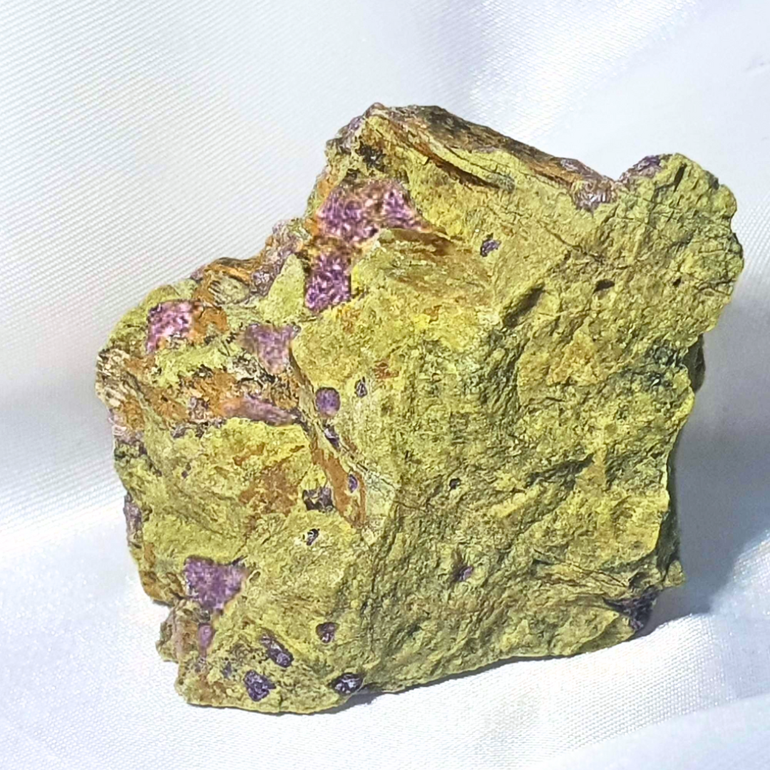 Atlantisite (Serpentine with Stichtite) Cluster - Tasmania