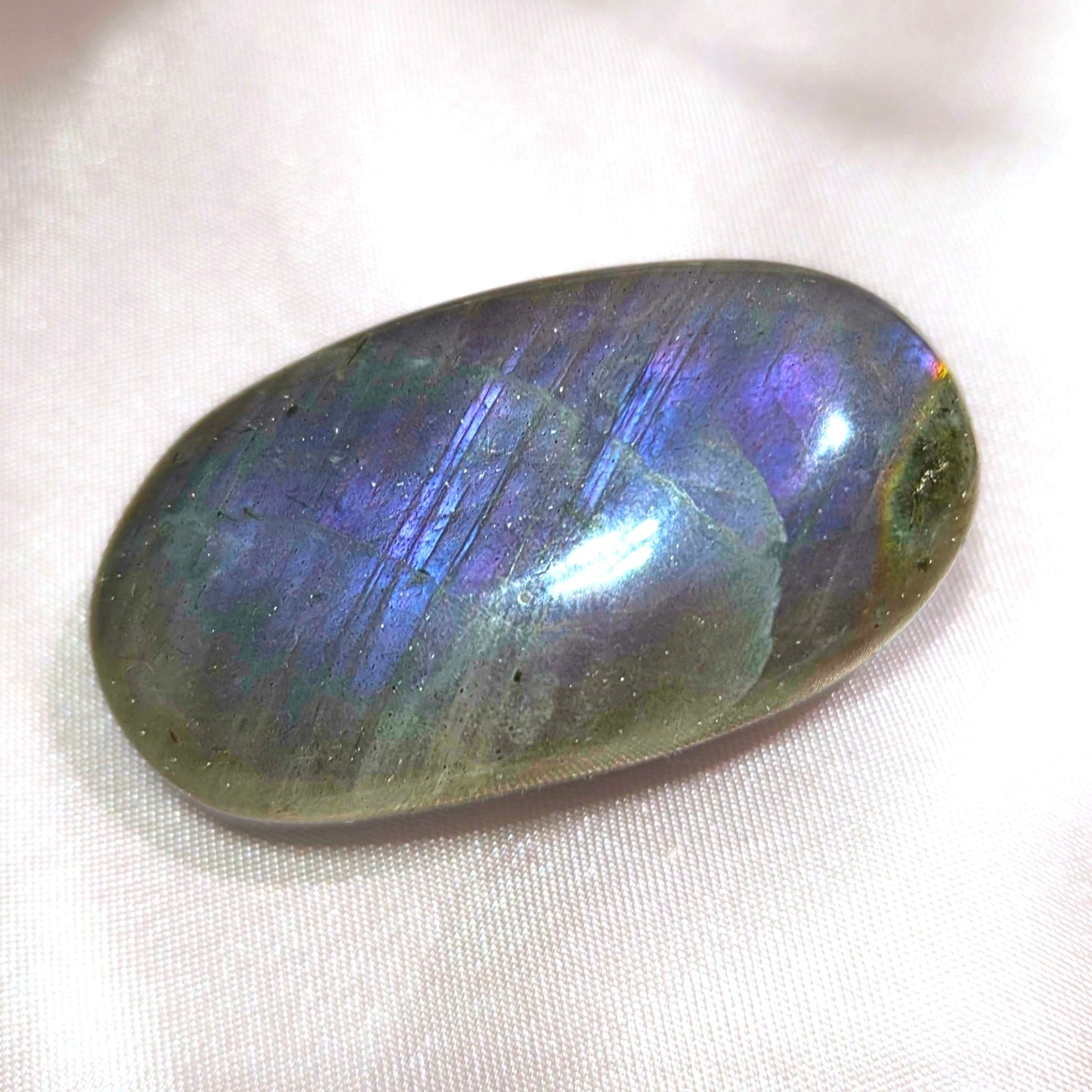 Light Grey Labradorite Palm Stone with Pink Purple Flash
