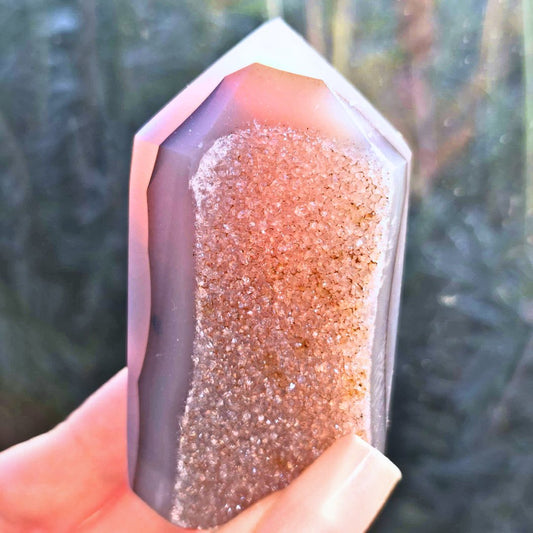 Natural Druzy Blue-Grey Agate Crystal Tower