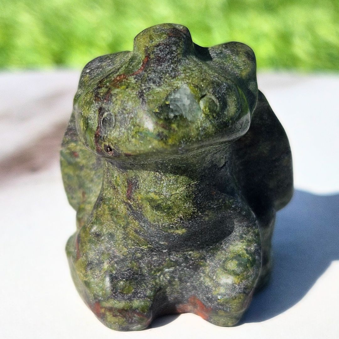 Dragon's Blood Jasper Mini Toothless Carving