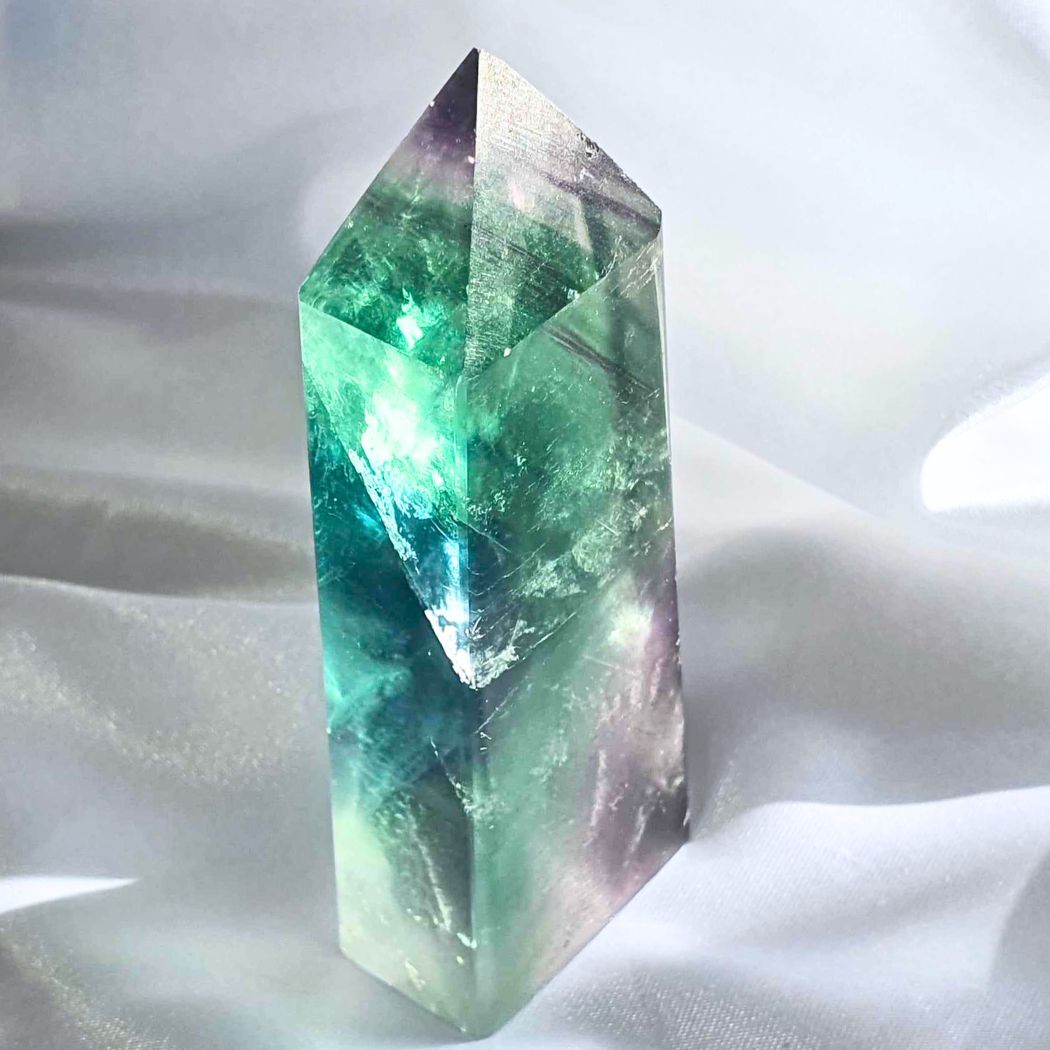 Extra Grade Rainbow Fluorite Tower with Rainbows - 8.6cm, 118g