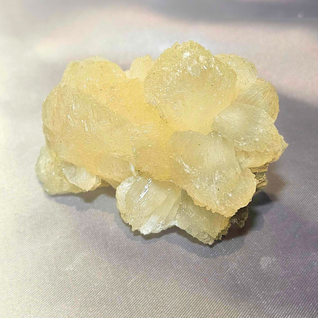 High Quality Stilbite Cluster