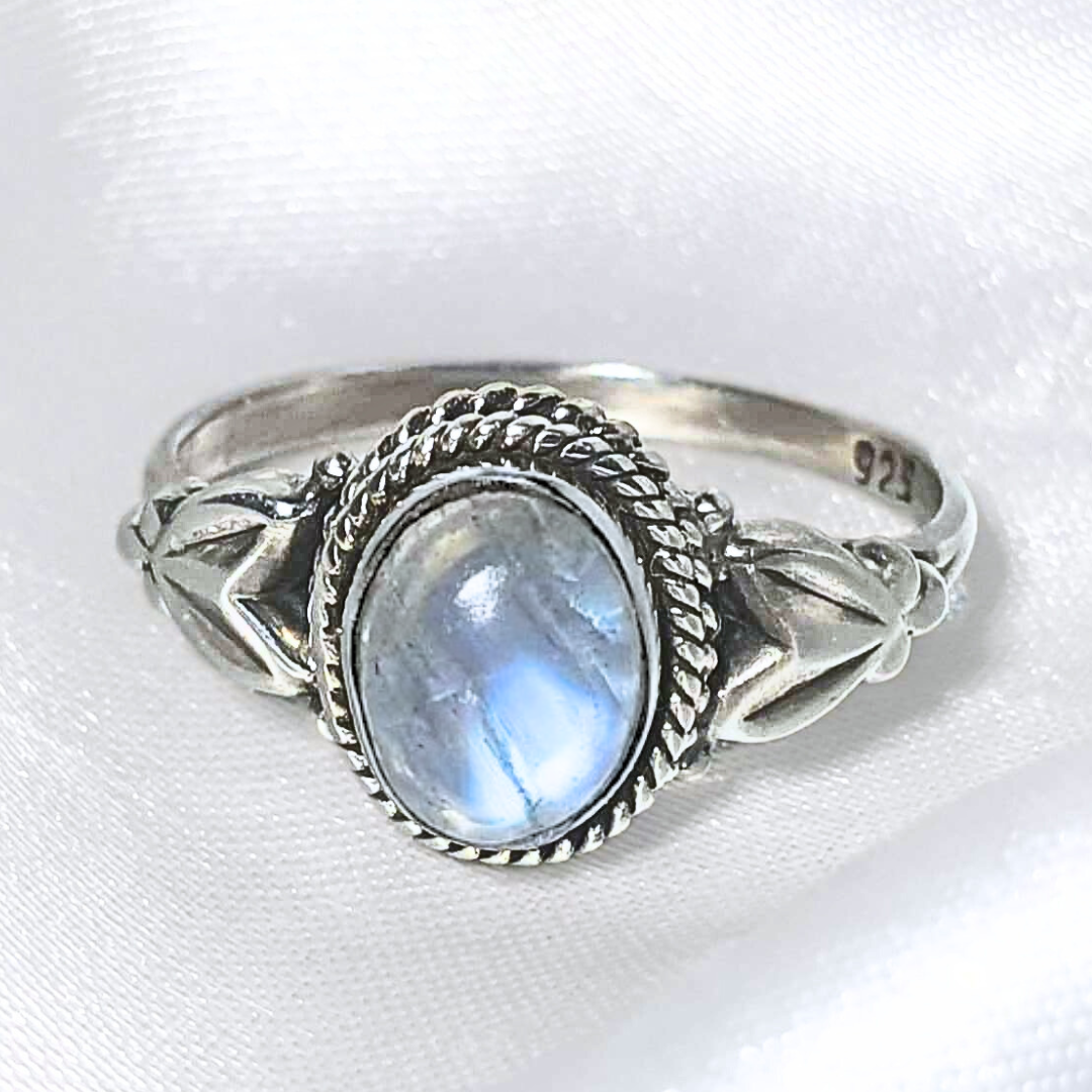 Sterling Silver Rainbow Moonstone Ring - Size 7