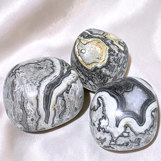 Picture/Picasso Jasper & Quartz Crystal Tumbles