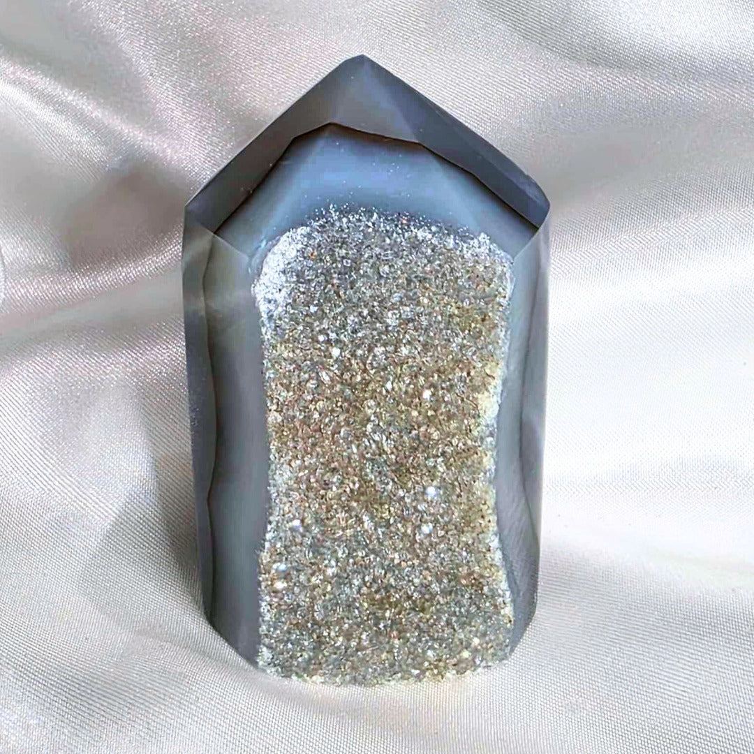Natural Druzy Blue-Grey Agate Crystal Tower