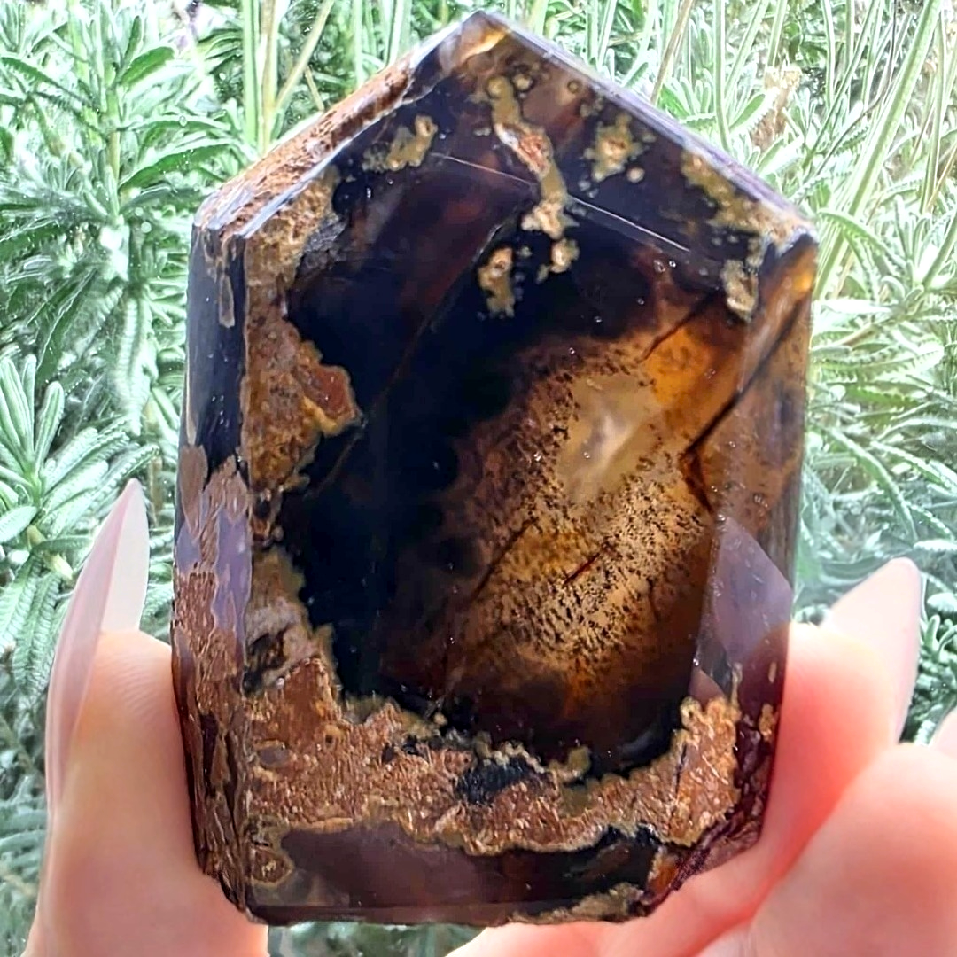 Natural Druzy Deep Blue Quartz Agate Crystal Tower