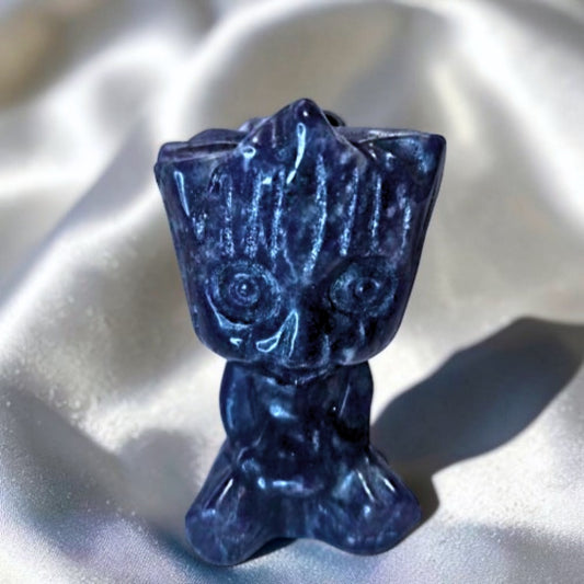 Medium Sodalite Groot Carving