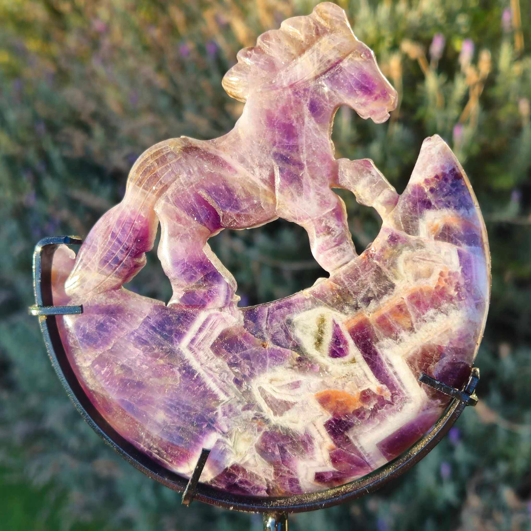 Dream Amethyst (Chevron) Horse on Moon Carving - Include Stand