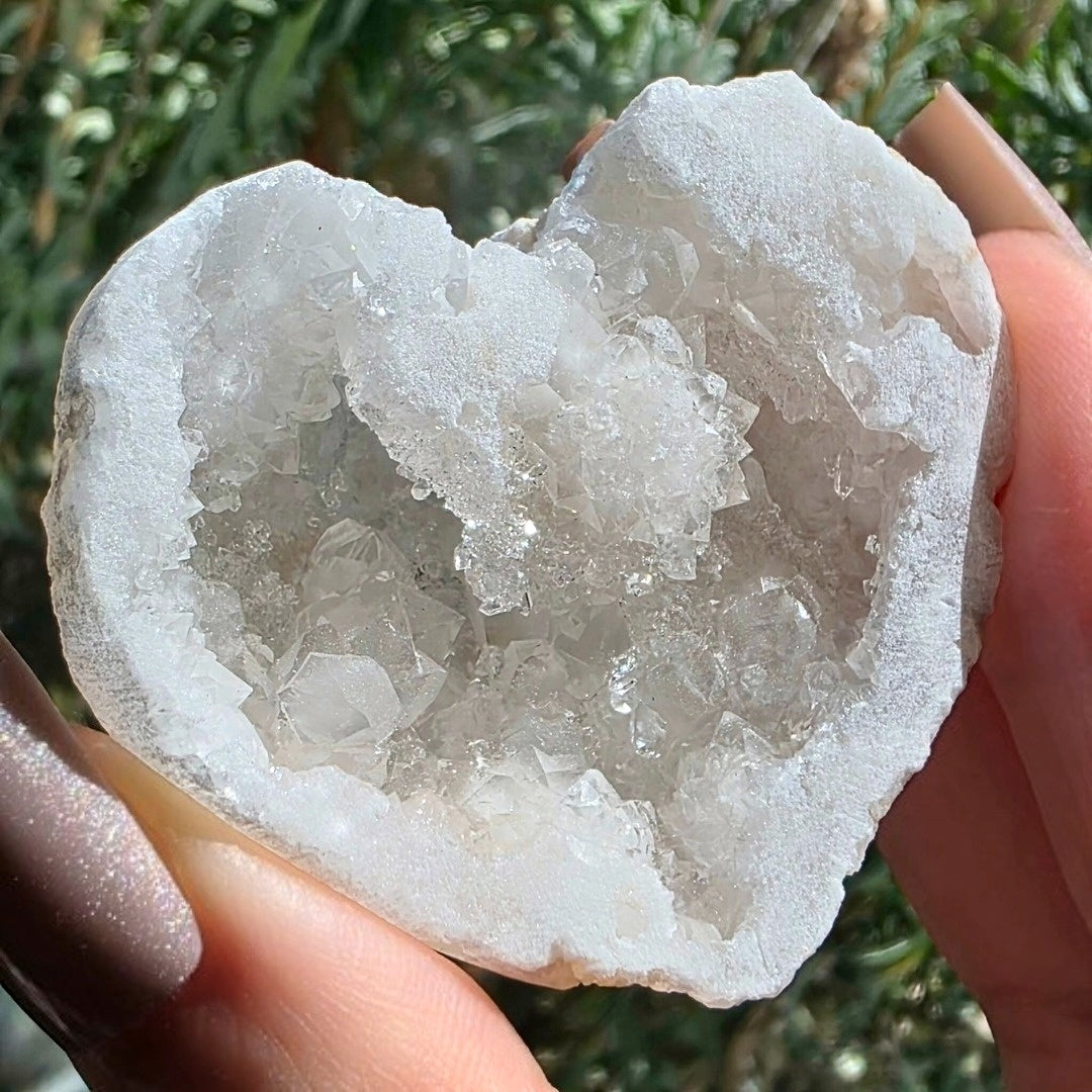 Moroccan Sugar Quartz Crystal Heart - with stand