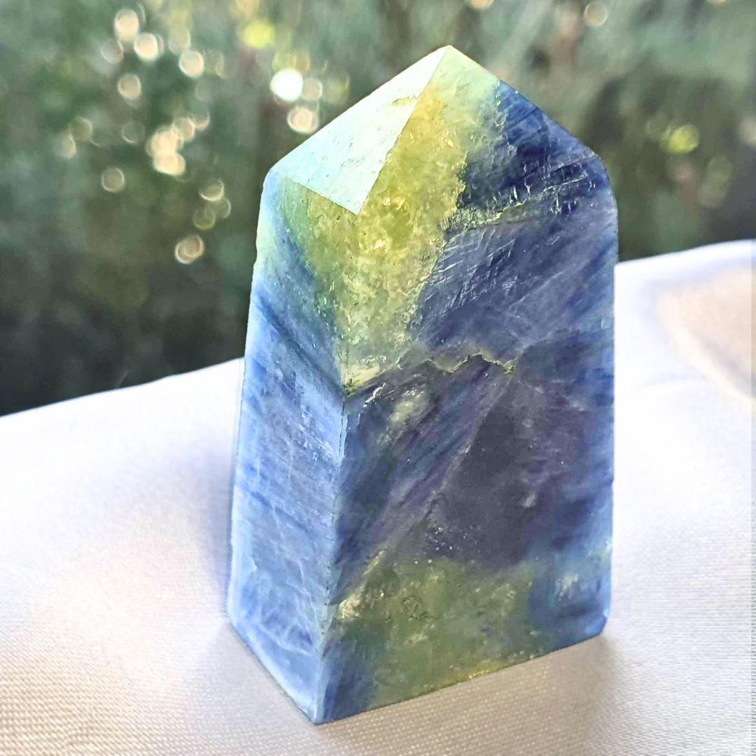 Blue Kyanite with Quartz Tower Point