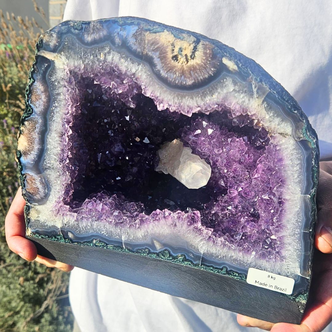 8kg A Grade Amethyst Cave with Blue Agate, Stalactites & UV Reactive Calcite