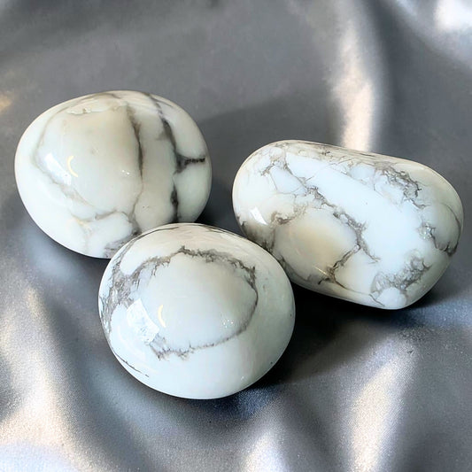 Howlite Small Crystal Tumble