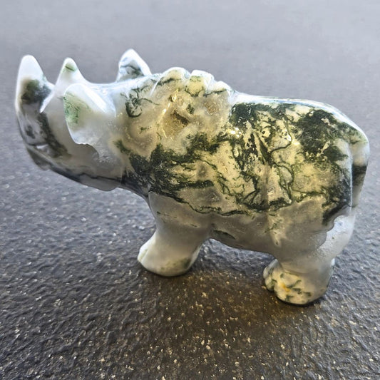 Large Druzy Moss Agate, Chalcedony Rhino Carving - 580g, 13cm long