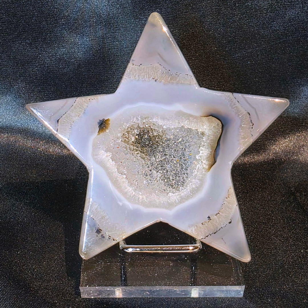 High Grade Dendritic Agate Star with Druzy Quartz Opening