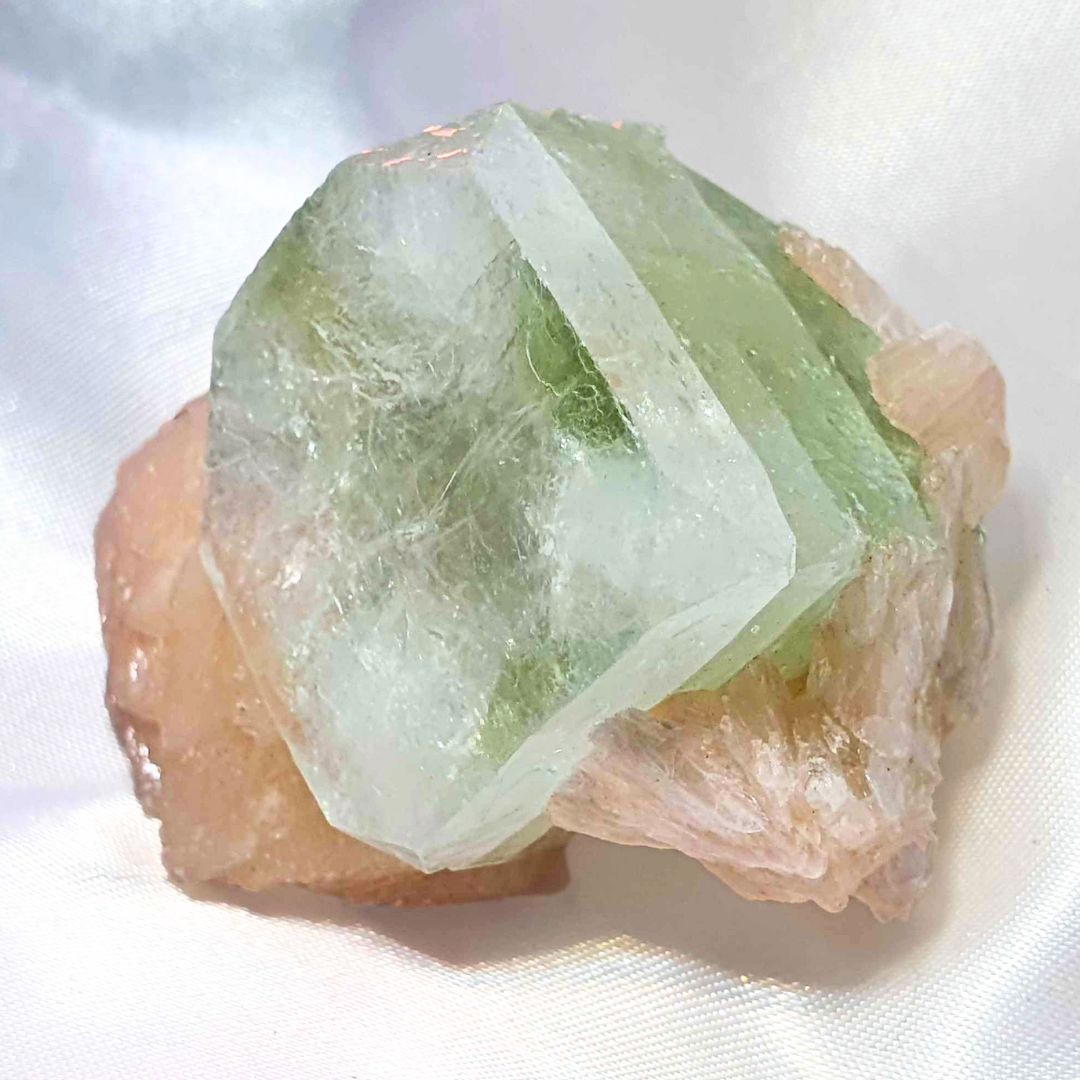 Green Cubic Apophyllite with Peach Stilbite Cluster