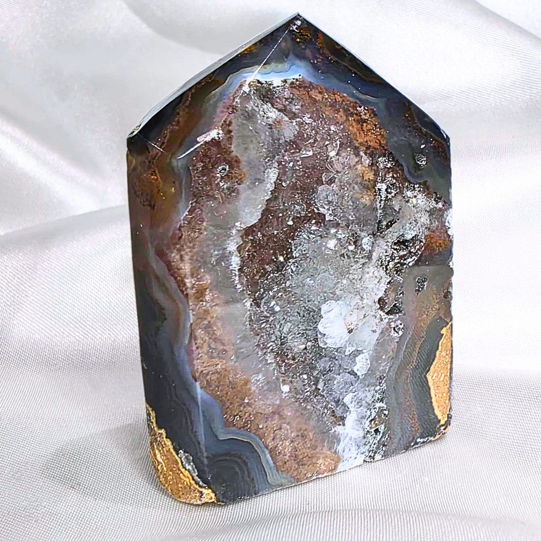 Natural Druzy Deep Blue Quartz Agate Crystal Tower